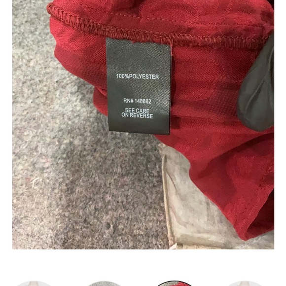 NWT Torrid Red Chiffon Clip Floral Bubble Hem Flutter Sleeve Blouse Size 2X - Picture 7 of 9